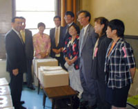 万博中止を求める革新県政の会の人たち