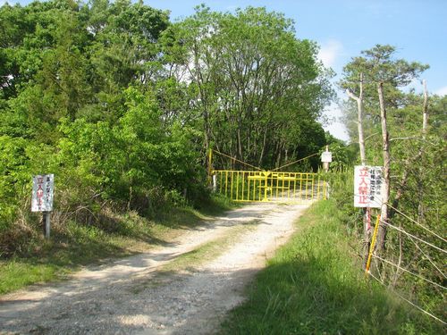 事業者が立ち入りを禁じている開発予定地