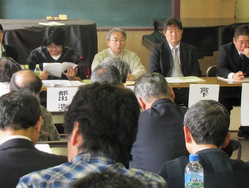 高校生、大学生、青年の雇用を考えるシンポジウム＝12月26日